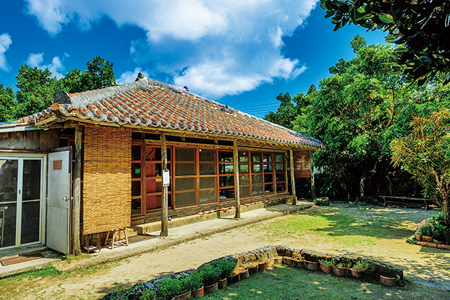 古民家食堂てぃーらぶい（沖縄県／うるま市）