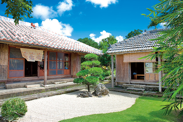 国の登録有形文化財に指定されている家屋/沖縄そばと茶処 屋宜家（沖縄県／八重瀬町）