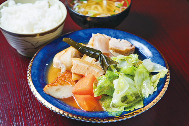 煮付け/高良食堂（沖縄県／那覇市）