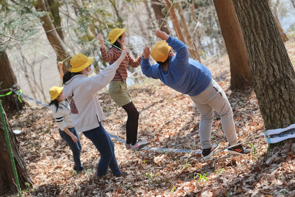 スラックラインに挑戦/茨城県フラワーパーク(茨城県/石岡市)