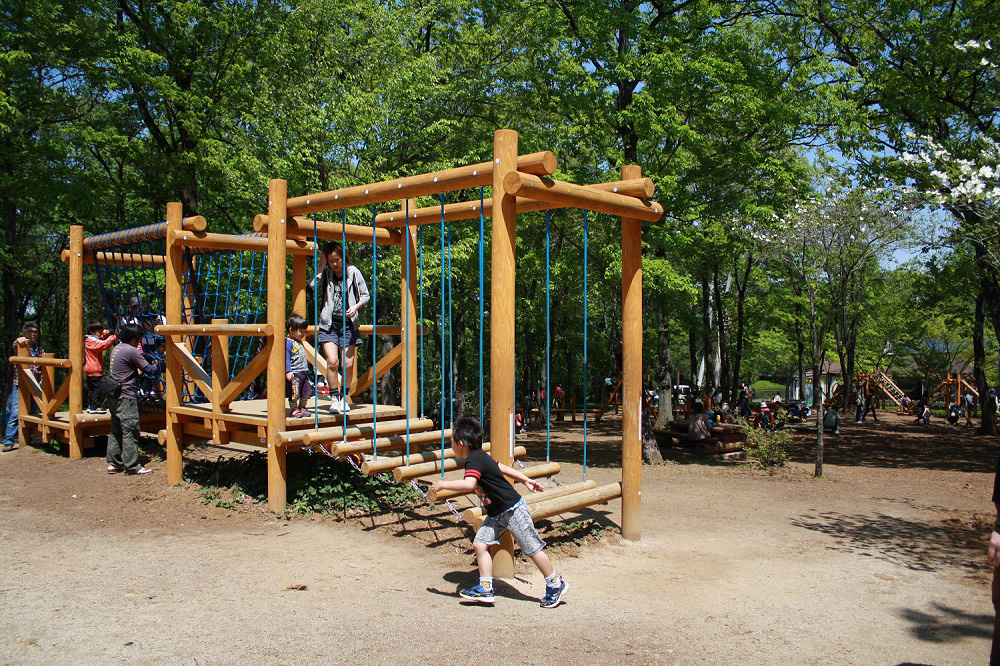 冒険の森アスレチック(小学生向け)/埼玉県こども動物自然公園(埼玉県/東松山市)