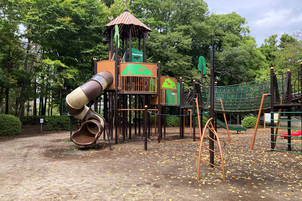 大型複合遊具／流山市総合運動公園（千葉県）