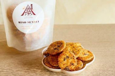 六甲みそ煎餅(480円）/六甲ガーデンテラス（兵庫県/神戸市）