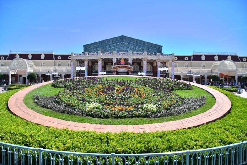 ミッキー花壇/東京ディズニーランド(千葉県/舞浜市)