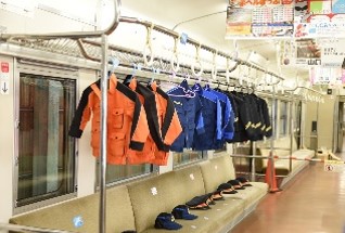 記念撮影用の子ども制服/鉄道ふれあいフェスタ2023（山口県/下関市）