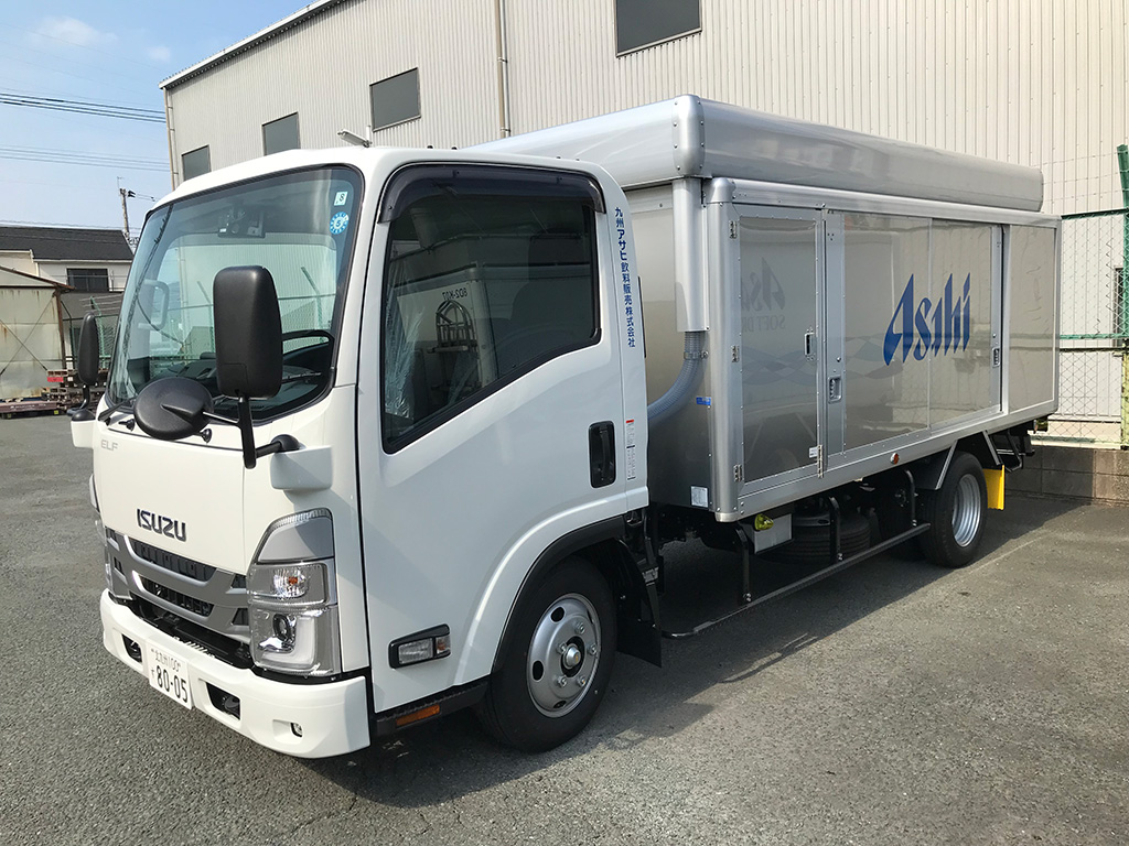 九州アサヒ飲料株式会社のボトルカー/はたらくくるま in鳥栖プレミアム・アウトレット(佐賀県/鳥栖市)