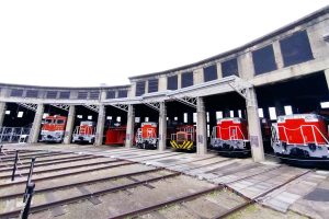 津山まなびの鉄道館で蒸気機関車「デゴイチ」や国内1台のディーゼル機関車を見よう