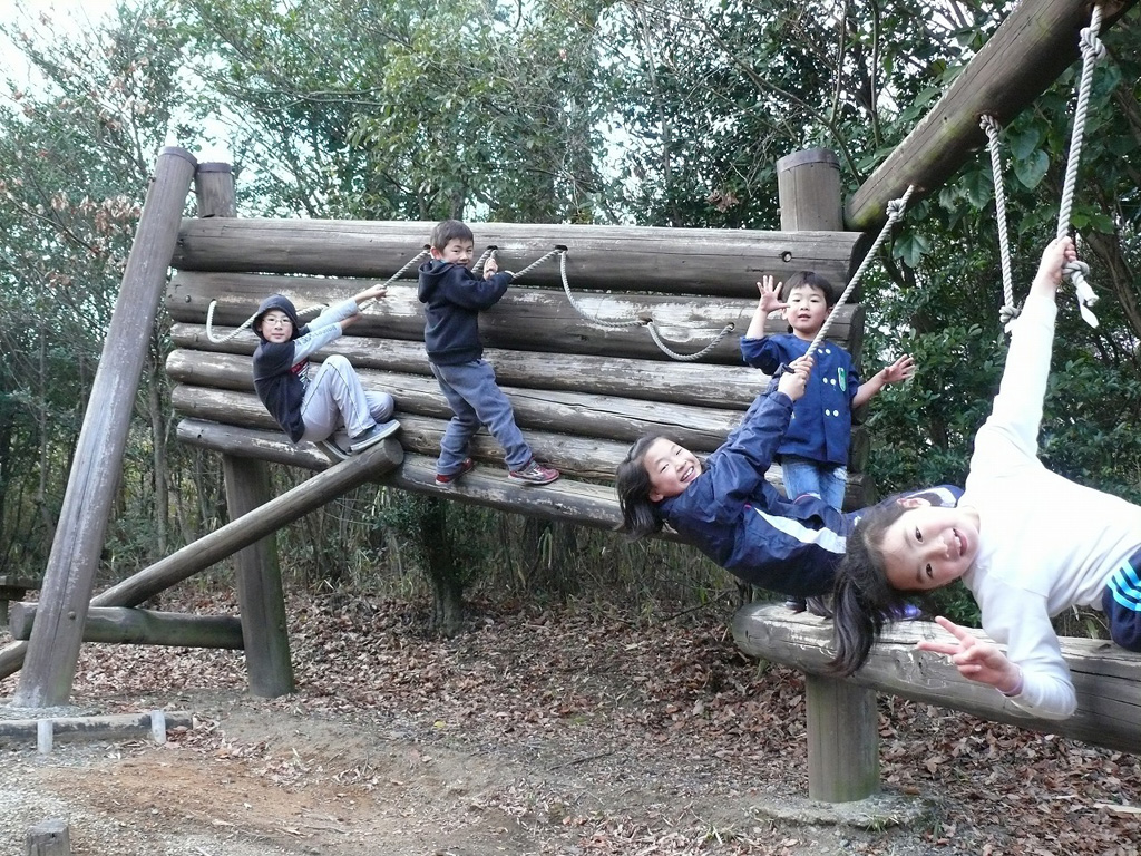 アスレチック「かにわたり」/三重県民の森(三重県/三重郡菰野町)