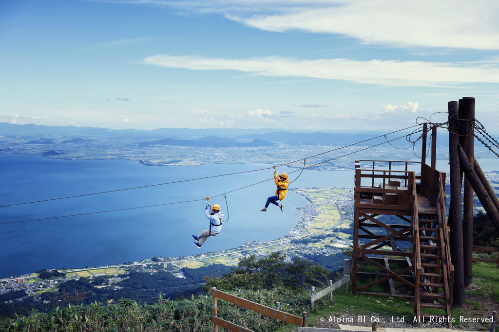 ジップライン アドベンチャー/びわ湖バレイ・びわ湖テラス(滋賀県大津市)
