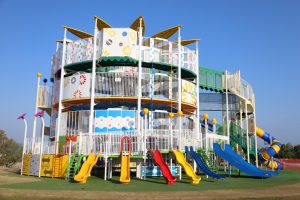 関西の大型遊具がある無料の公園・遊び場8選!ローラー滑り台も人気