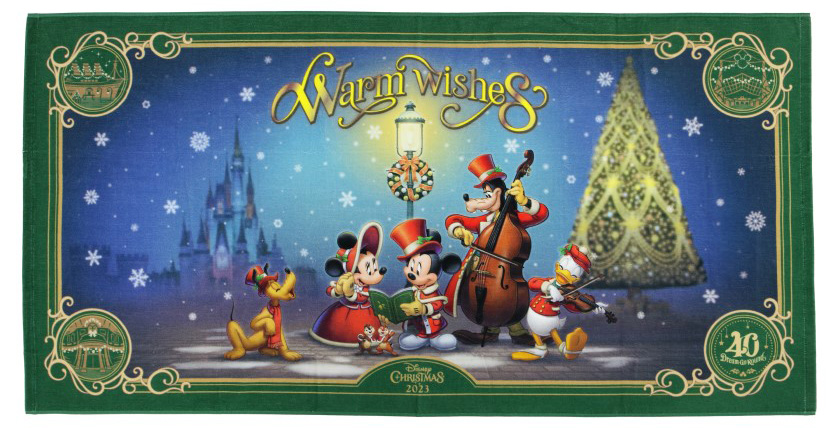 ワイドバスタオル(3600円)/東京ディズニーリゾートのクリスマスグッズ(千葉県/浦安市)