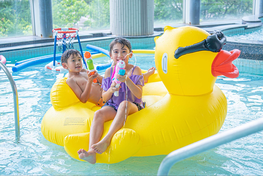 里山ウィンターナイト｜カラフル水着風呂/BIO-RESORT HOTEL&SPA O Park OGOSE（オーパークおごせ）（埼玉県/越生町）