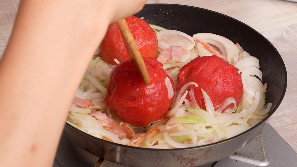 5分トマトソースの作り方③