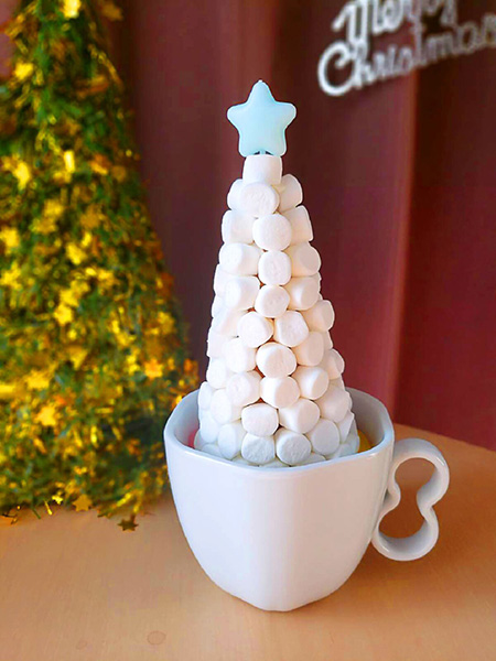 おうちサイズの「ミニマシュマロツリー」/アリタ・マシュマロ・クリスマス（佐賀県/有田町）
