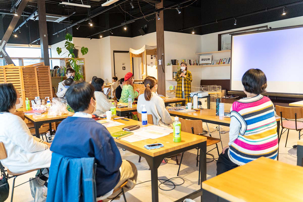 「賢くプチ起業！～うっかり脱税にご用心～」をテーマに行われた講座の様子（福島県/南相馬氏）