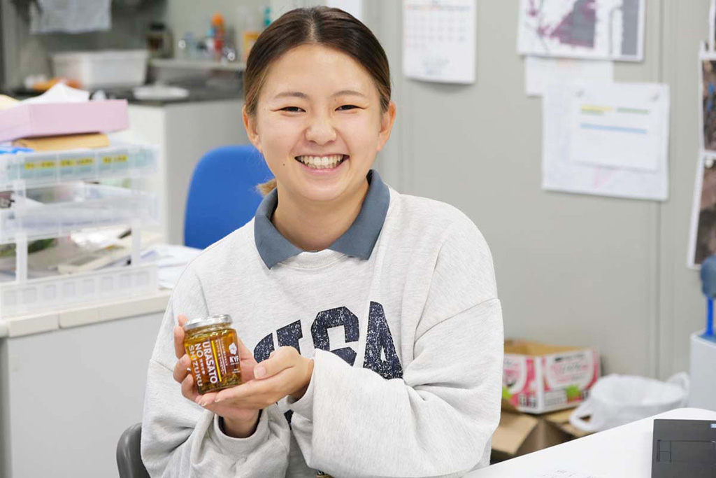 自社製品の「パン専用食べるオイル」（福島県/南相馬市）
