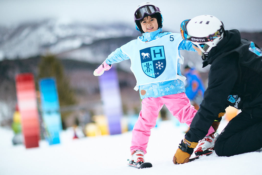独自のスキーレッスン「雪ッズ70」/星野リゾート