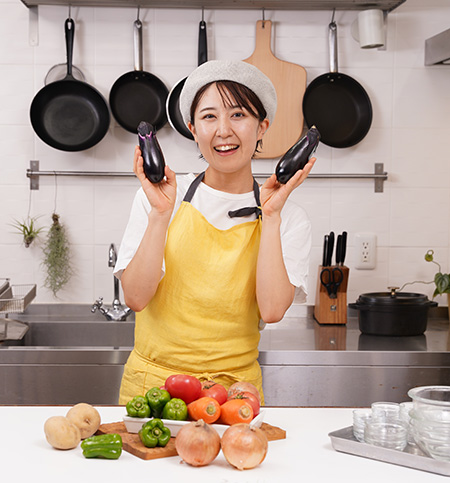 子ども料理研究家　ごはんさん