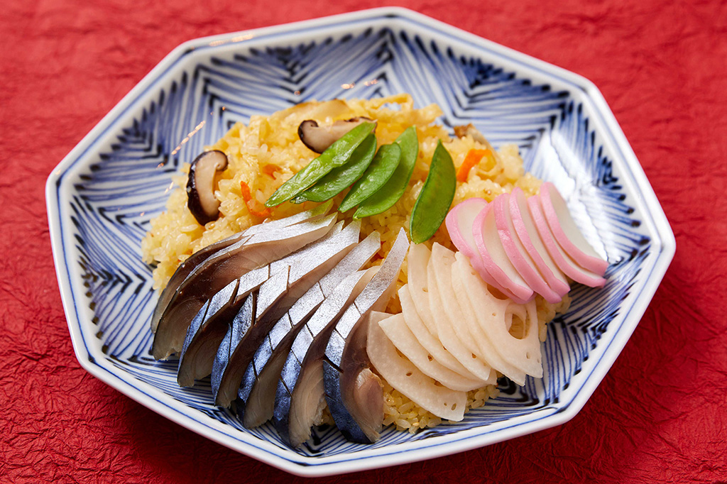 愛媛県の郷土料理「みかんずし」