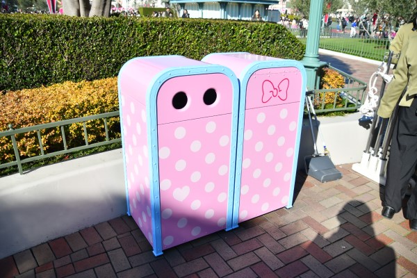 トラッシュカン/東京ディズニーランド（千葉県/舞浜市）