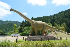 兵庫県の恐竜がいる博物館・テーマパーク・公園など6選!丹波竜の発見地に注目