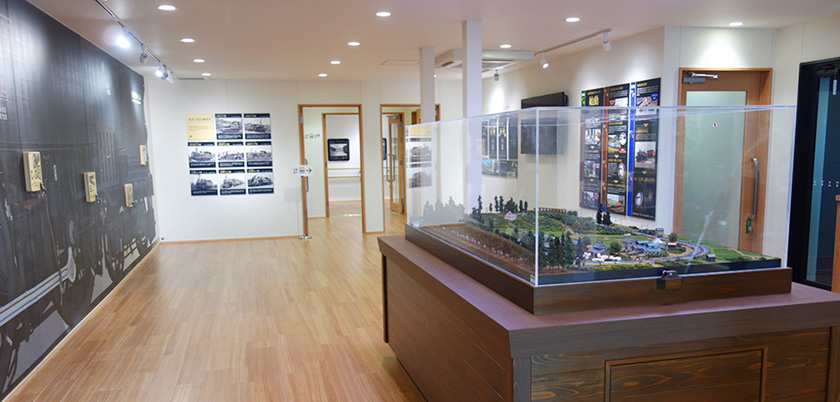 SL展示館館内/下今市駅 構内SL展示館・転車台広場(栃木県/日光市)