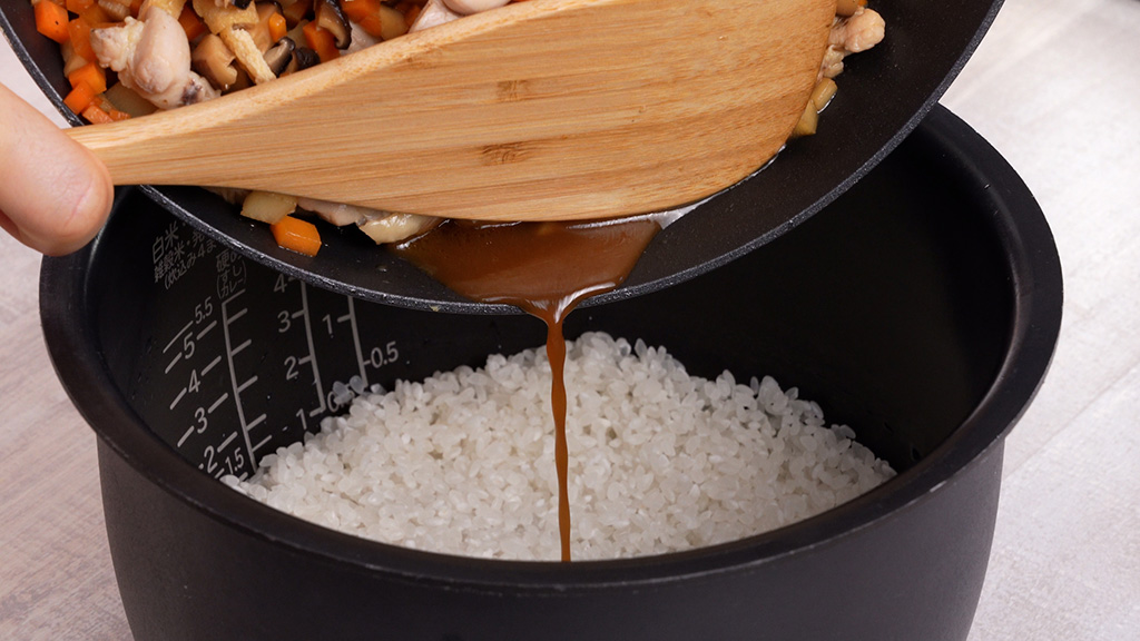 かやくご飯の作り方④/子どもが苦手な野菜レシピ「しいたけ」