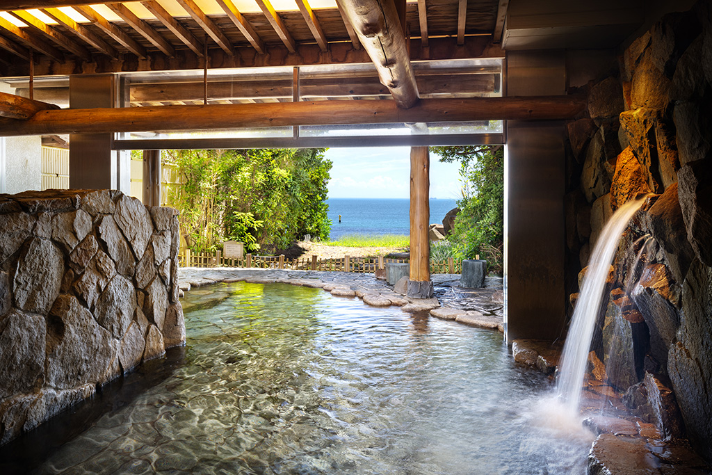 鳴門海峡が一望できる温泉/アオアヲ ナルト リゾート（徳島県）