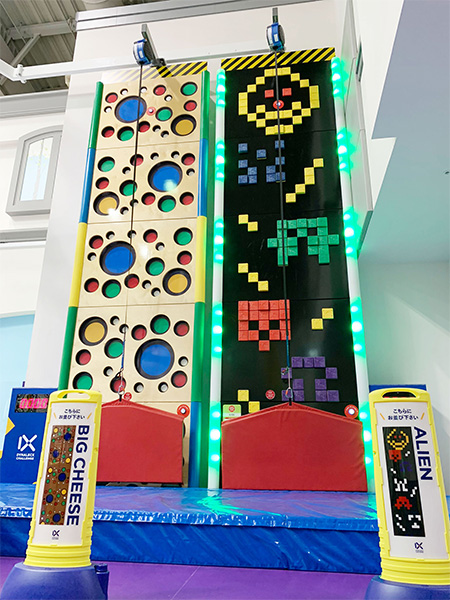 ボルダリングエリア／ダイナレックスチャレンジ