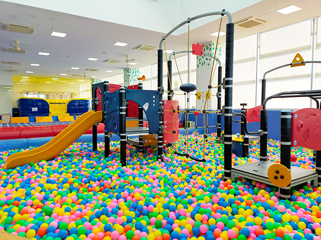 ボールプール／島田市こども館 プレイルーム「ぼるね」