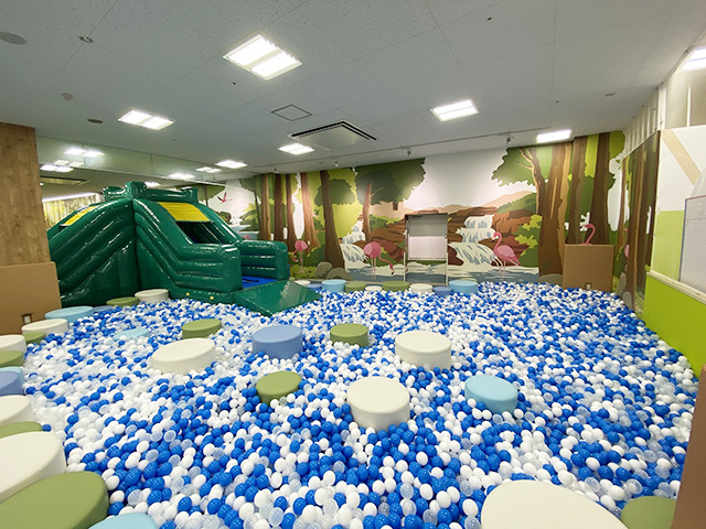 ボールプール／KidsBANeT 静岡