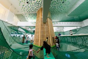 東海の大型の室内遊び場10選!雨の日も走り回れる室内遊園地やアスレチックに行こう