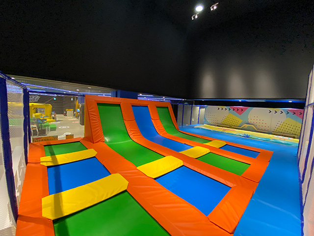 クレイジートランポリン／MIRAINO イオンモール豊川店