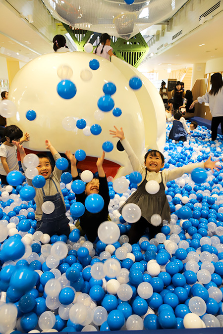 うみぞこひろば／田原市親子交流館すくっと