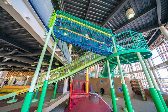 こどもプレイコーナー／鞍ケ池公園 プレイハウス