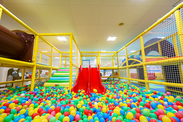 ボールプール／キッズランドUS大阪今福店