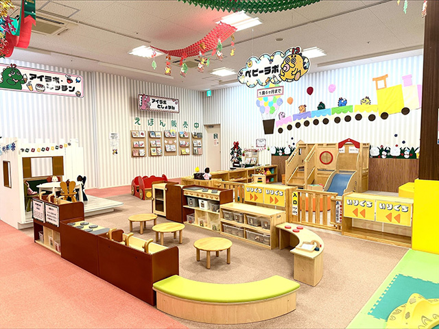 おままごとが楽しめる「アイラボ・キッチン」と絵本が読める「アイラボとしょかん」/Kids i・Labo(キッズ アイ・ラボ)イオンタウン東大阪