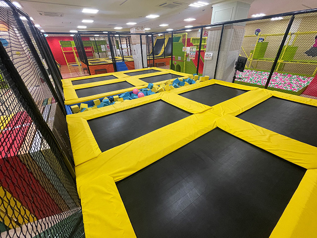 トランポリンエリア/ニンジャ☆パーク和泉中央店