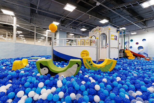 キッズジム／ピュアハートキッズランド 神戸ハーバーランドumie