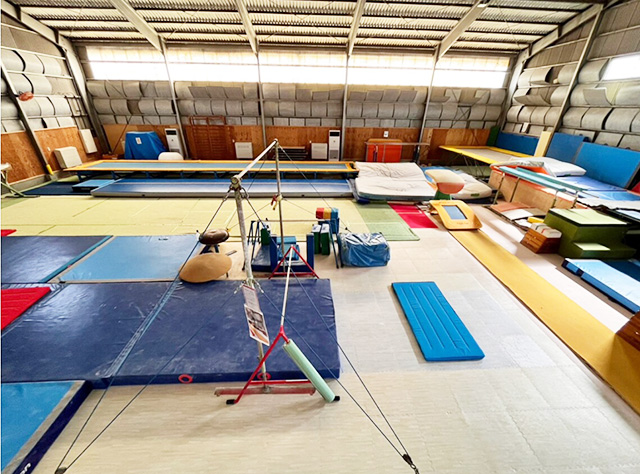 600平方mの広々とした空間で思いっきり運動をしよう/おさるアリーナ