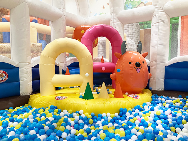 ボールプール／奈良わんぱくランドはしゃきっズ