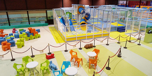 9歳以下子ども専用コーナー／てんとう虫パークBIG STAGE和歌山店