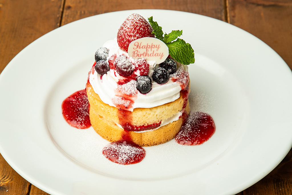 3階Frame cafeのバースデープレート/東京ジョイポリス（東京都／港区）