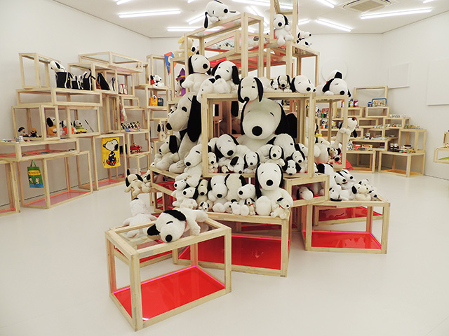 ぬいぐるみやグッズなどが展示/スヌーピーミュージアム(東京都/町田市)