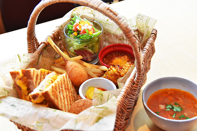 ビーグル・スカウトのピクニックボックス スープ付き/スヌーピーミュージアム(東京都/町田市)