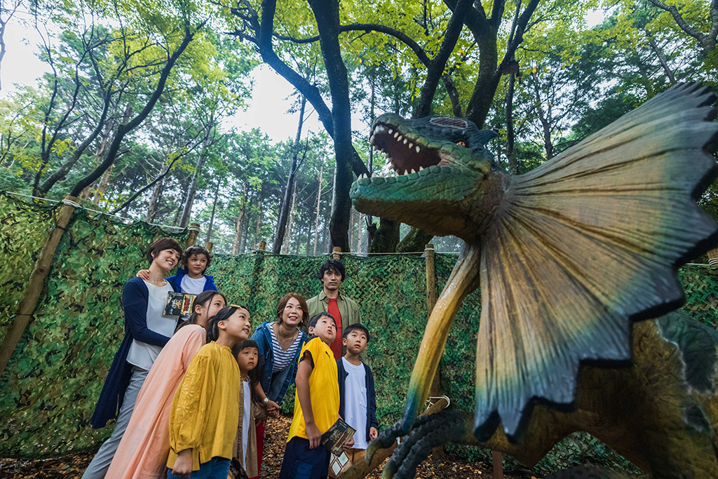 スカイウォーク恐竜迷路とティラノサウルスたちと一緒にチャレンジをクリアしよう（静岡県/三島市）
