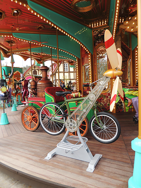「メリーゴーランド」自転車スタイルの乗り物/ジブリパーク（愛知県/長久手市）