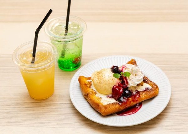 3階にある「4th place café」/IMAGINUS(東京都/杉並区)