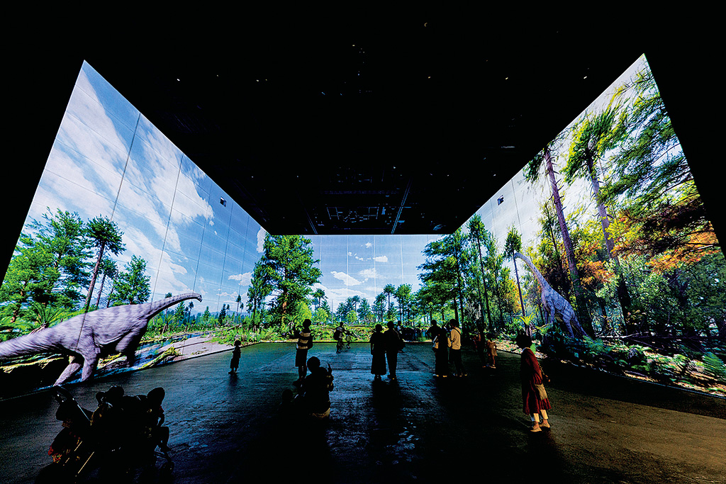 特別展示室/福井県立恐竜博物館（勝山市）