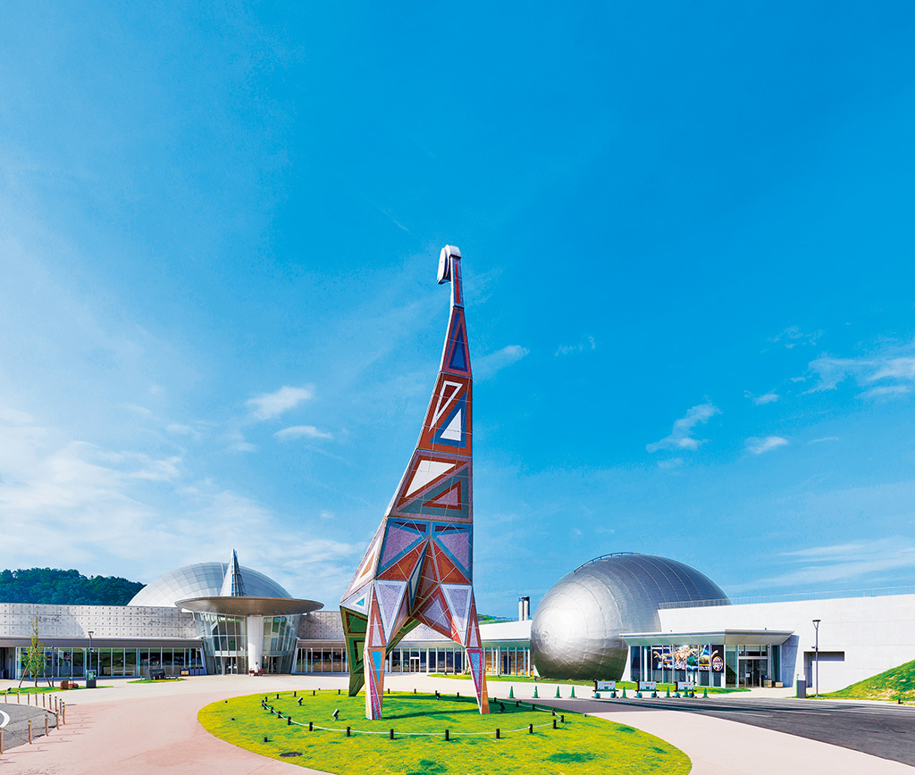 外観/福井県立恐竜博物館(勝山市)